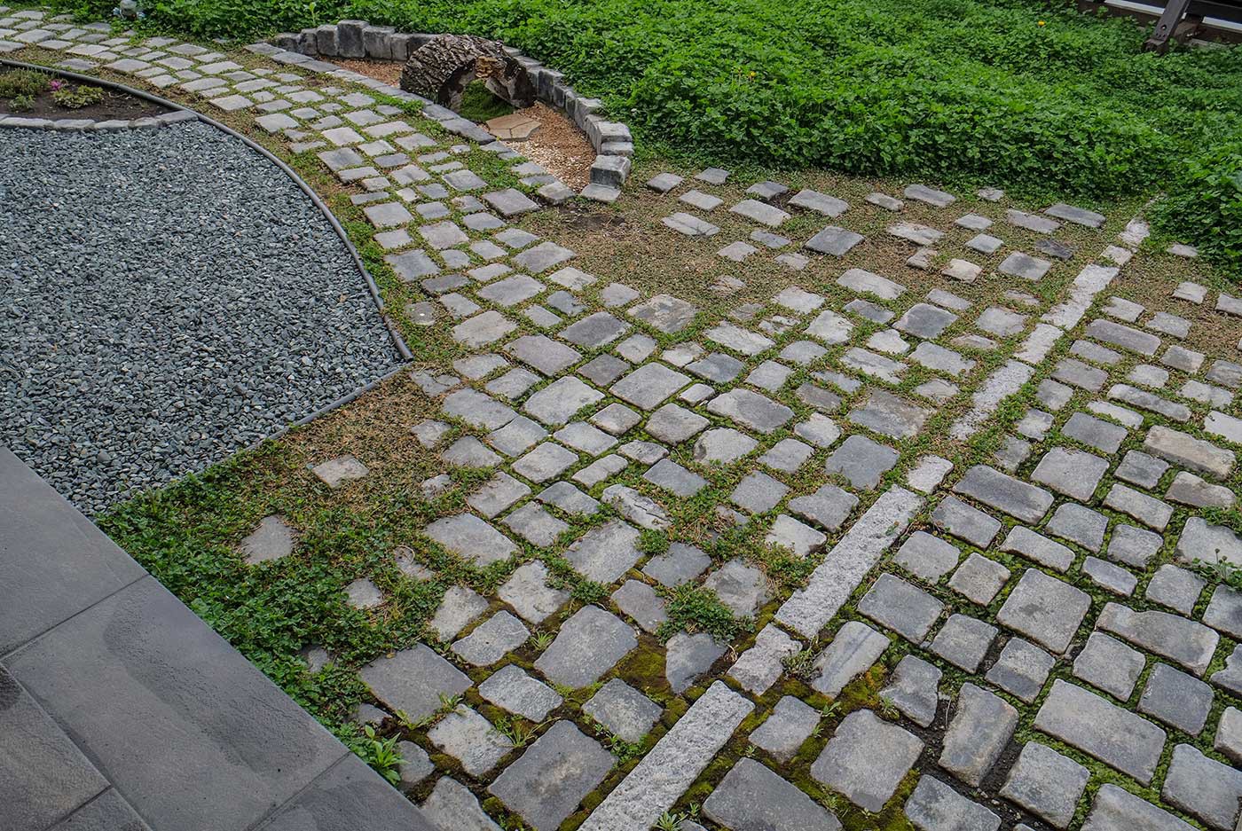 古煉瓦のテラス