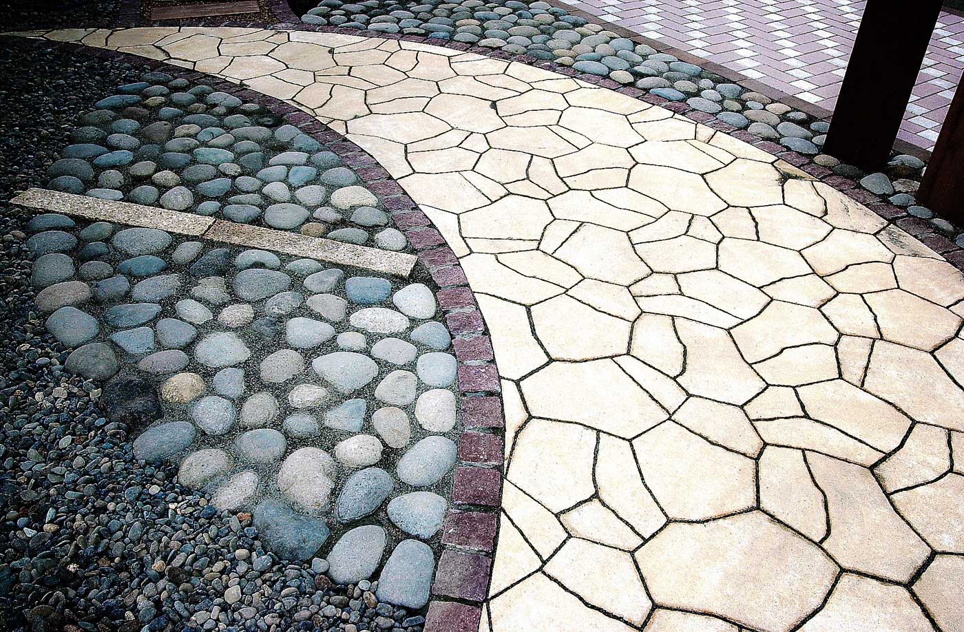 秘められたストーリー「月と太陽」