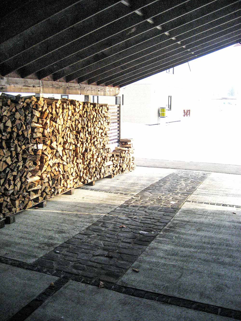 カーポート床面