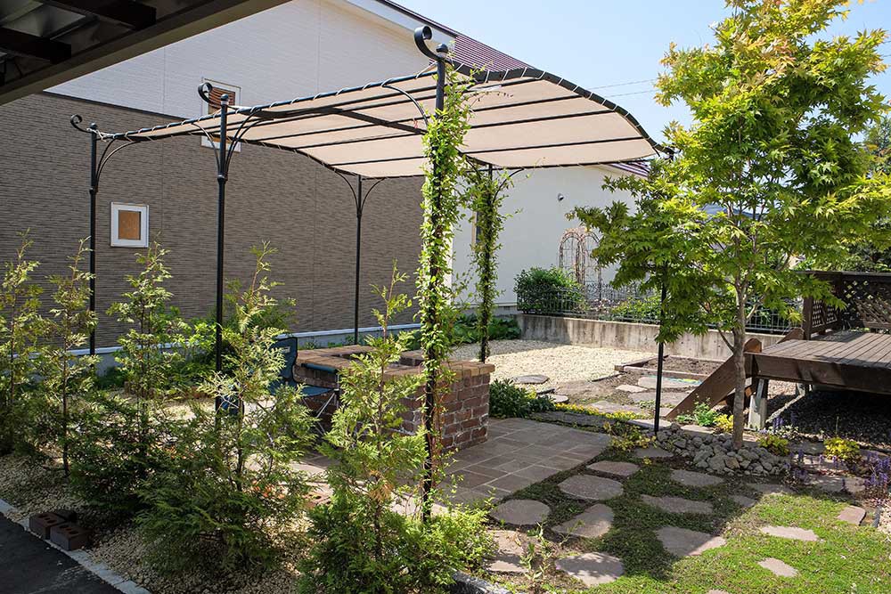 なんだかオシャレなシェード