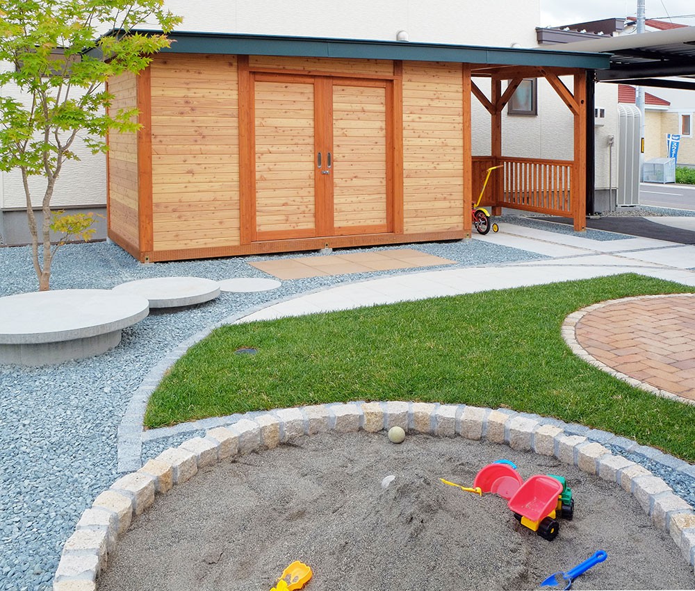 オリジナル木製物置