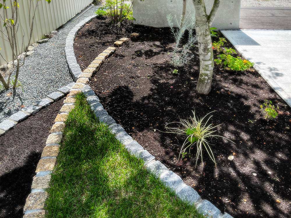 花壇周りのディテール