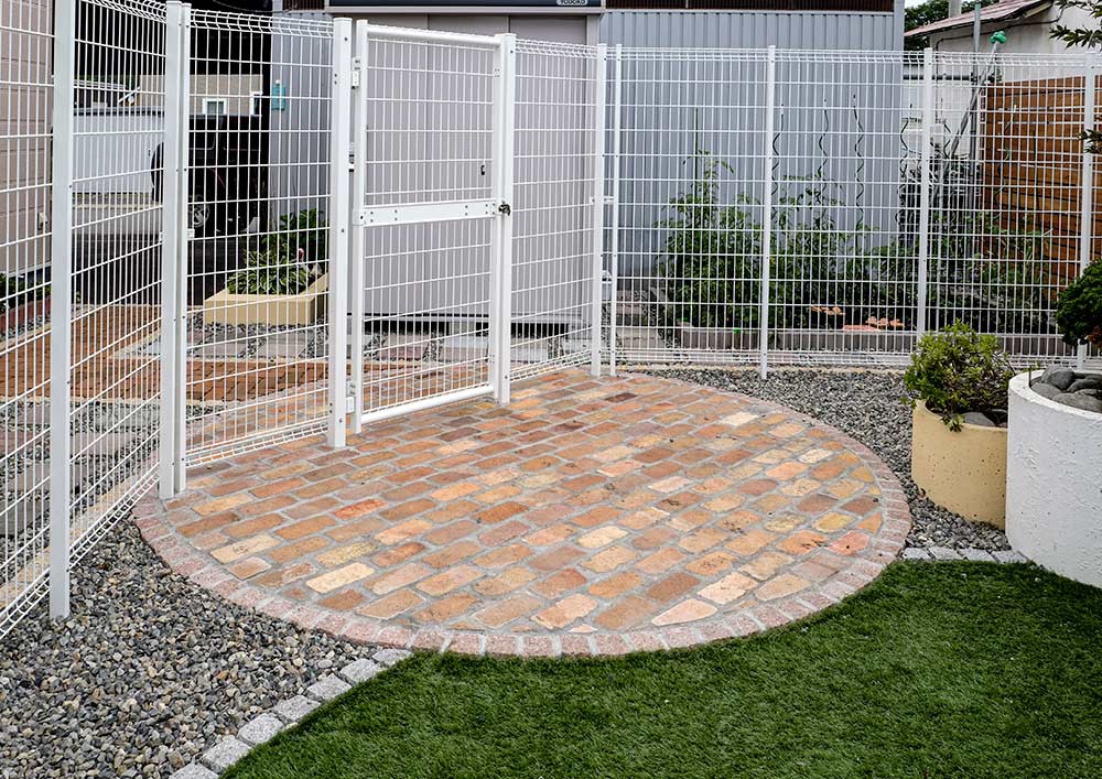 ドッグラン入り口内側