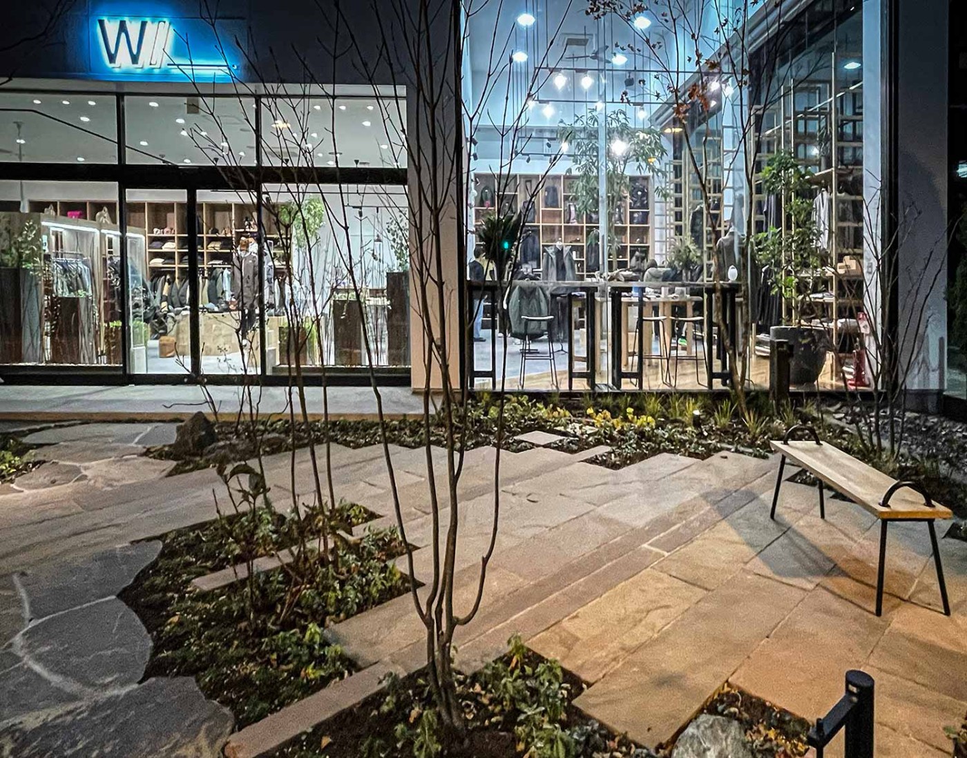 店舗の入り口付近もこんな感じ。