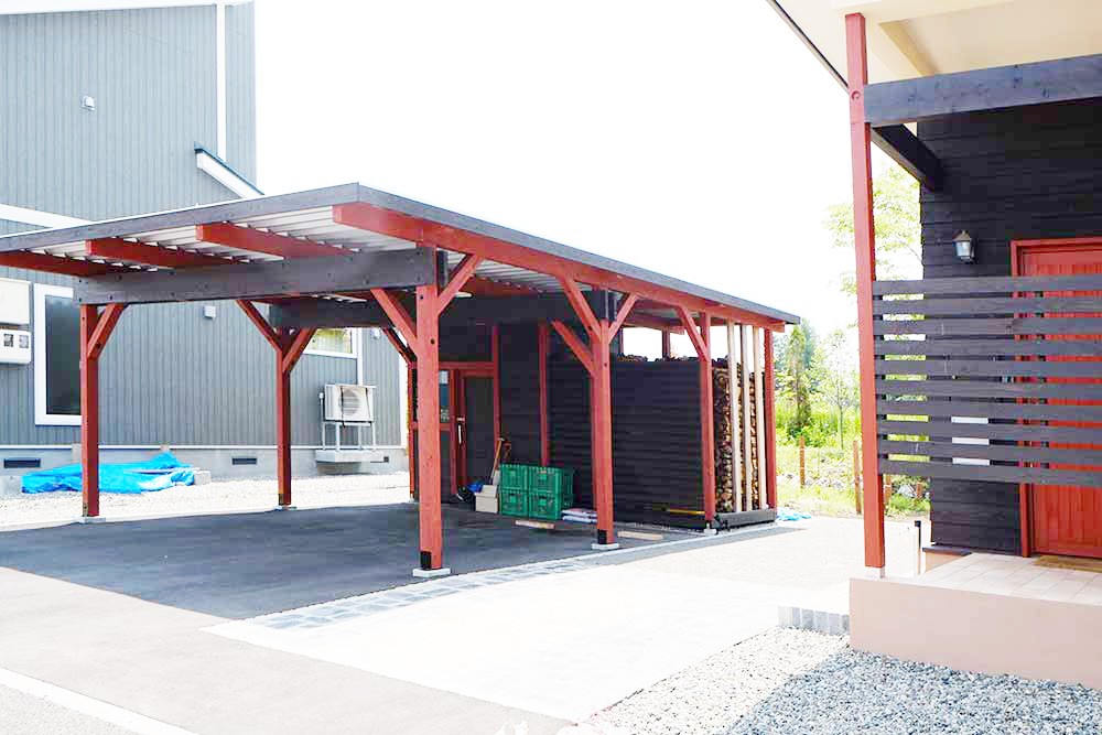 ワイド2台用　物置1.5坪　薪小屋1.5坪　付き