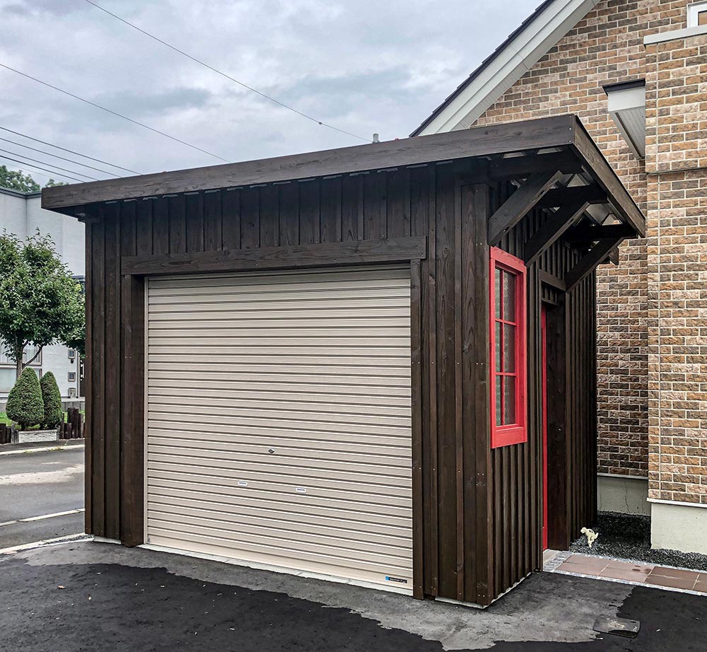 type II 外観　縦板貼+押縁